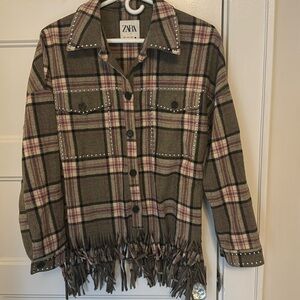 ZARA Wool Blend Pink Plaid Fringed Oversized Button Front Studded Shacket Jacket